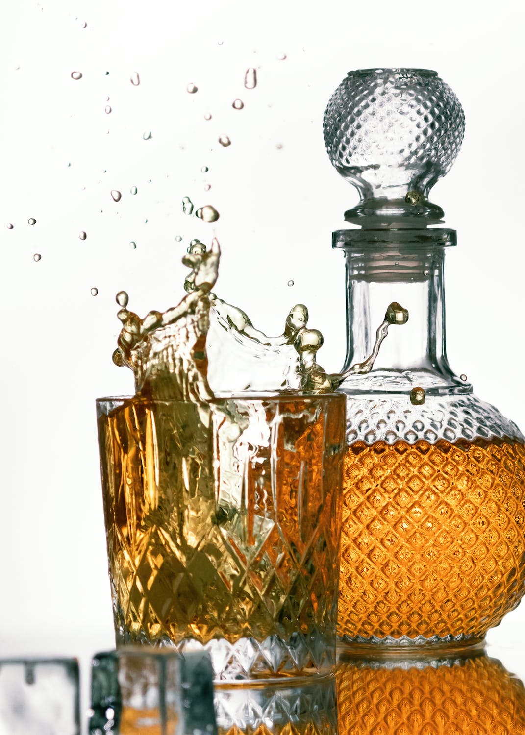 Drink Splash Paralux Group